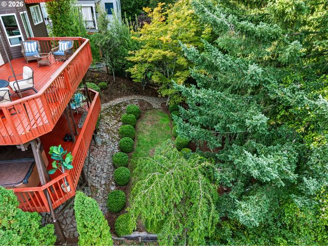 6850 APOLLO Rd, West Linn, OR 97068