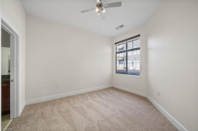 810 W 4th Street 209, Winston-salem, NC 27101