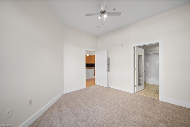 810 W 4th Street 209, Winston-salem, NC 27101