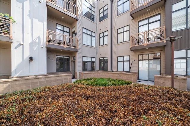 810 W 4th Street 209, Winston-salem, NC 27101