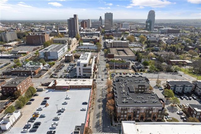 810 W 4th Street 209, Winston-salem, NC 27101