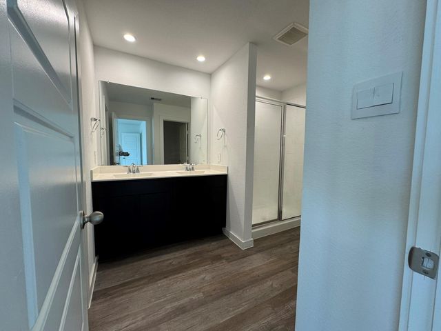 3002 Skyline Mesa Drive, Houston, TX 77047