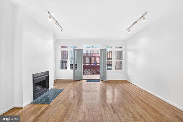 1233 S ST NW, Washington, DC 20009
