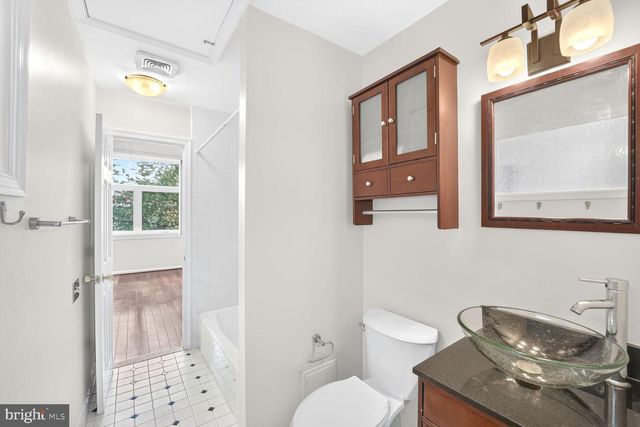 1233 S ST NW, Washington, DC 20009