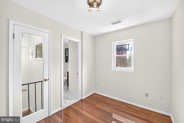 1233 S ST NW, Washington, DC 20009