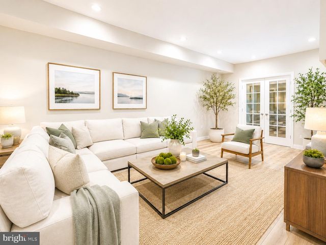 1233 S ST NW, Washington, DC 20009