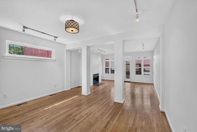 1233 S ST NW, Washington, DC 20009