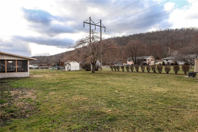 47 Groff Road, Big Flats, NY 14845