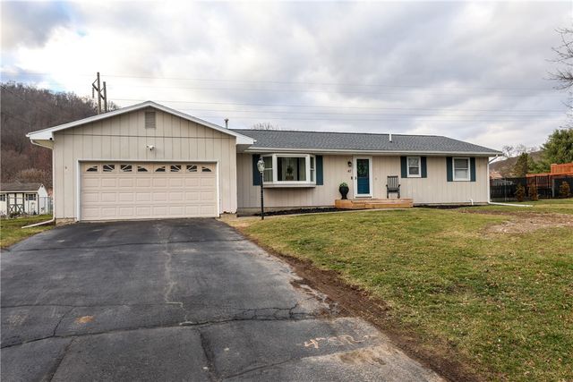 47 Groff Road, Big Flats, NY 14845