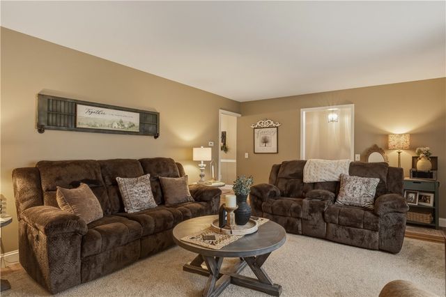 47 Groff Road, Big Flats, NY 14845