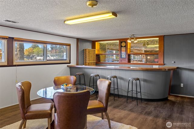 19237 35th Avenue S, Seatac, WA 98188