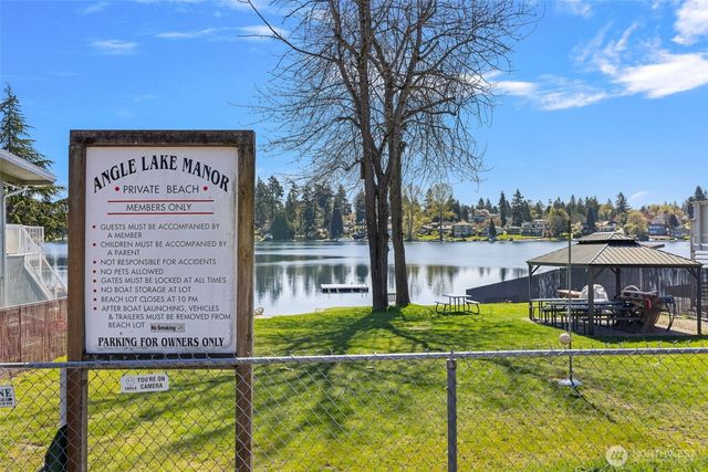 19237 35th Avenue S, Seatac, WA 98188