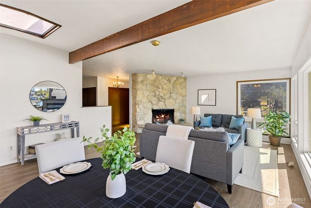 19237 35th Avenue S, Seatac, WA 98188