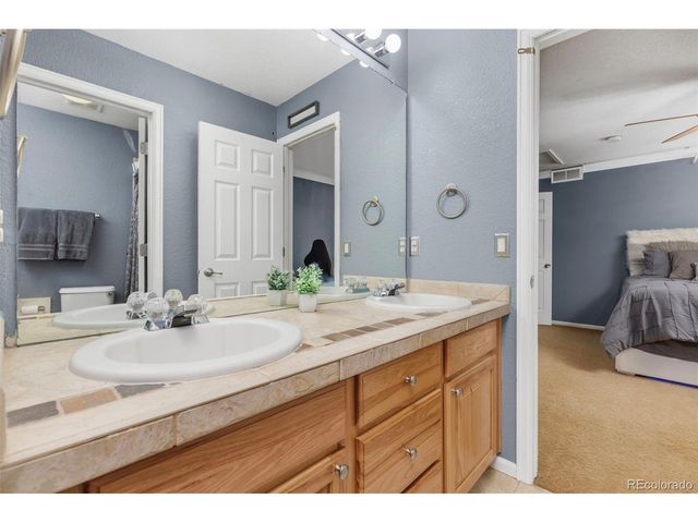 1547 S Haleyville St, Aurora, CO 80018