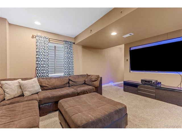 1547 S Haleyville St, Aurora, CO 80018