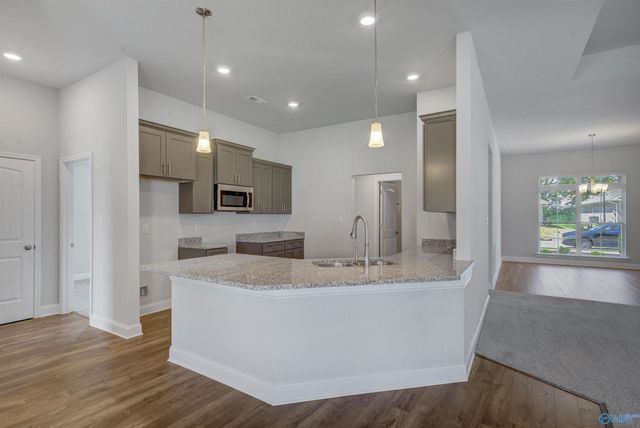 321 Carnation Avenue, Meridianville, AL 35759