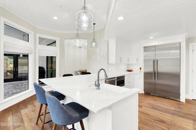 117 INDIAN HAMMOCK Lane, Ponte Vedra Beach, FL 32082