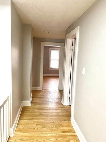 401 Monroe Avenue, Muskegon, MI 49441