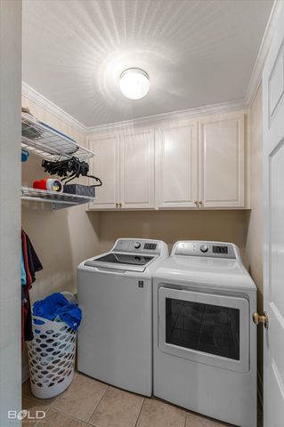 218 Ridgefield Drive, Bossier City, LA 71111