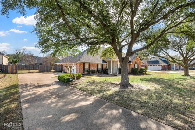 218 Ridgefield Drive, Bossier City, LA 71111