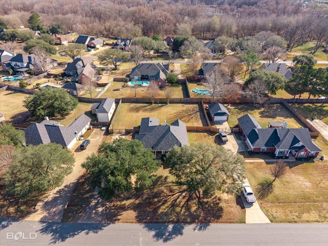 218 Ridgefield Drive, Bossier City, LA 71111