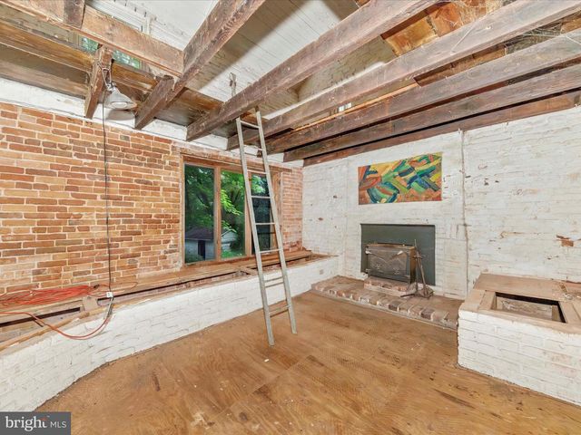 6753-D DICKERSON RD, Dickerson, MD 20842