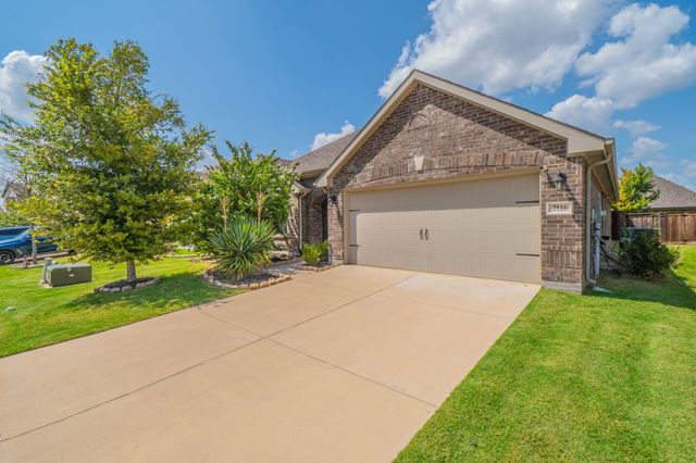 2116 Dorsey Drive, Forney, TX 75126