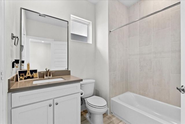 2808 Grand Fountains Drive D, Houston, TX 77054
