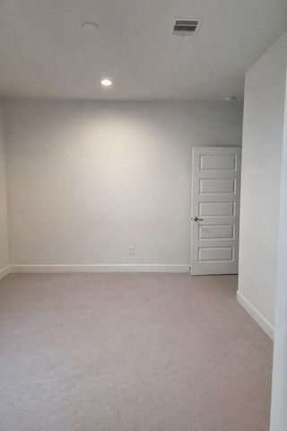 2808 Grand Fountains Drive D, Houston, TX 77054