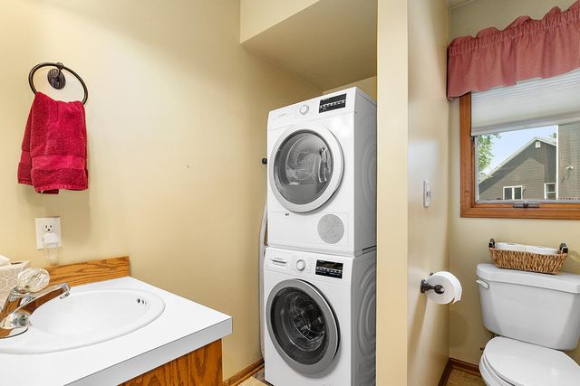 14159 Pheasant Run, Holland Twp, MI 49424