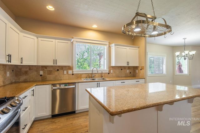 10170 W Broadford Drive, Star, ID 83669