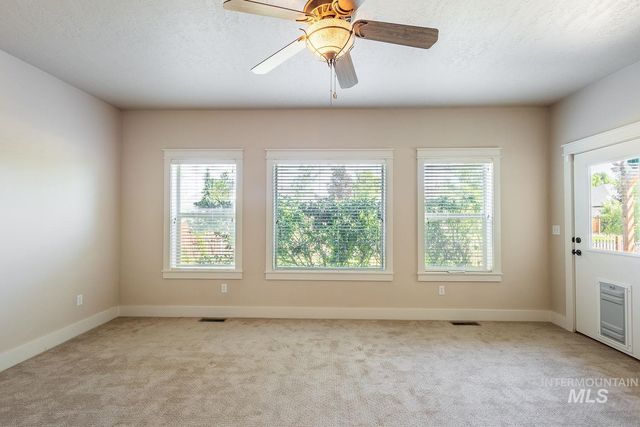 10170 W Broadford Drive, Star, ID 83669