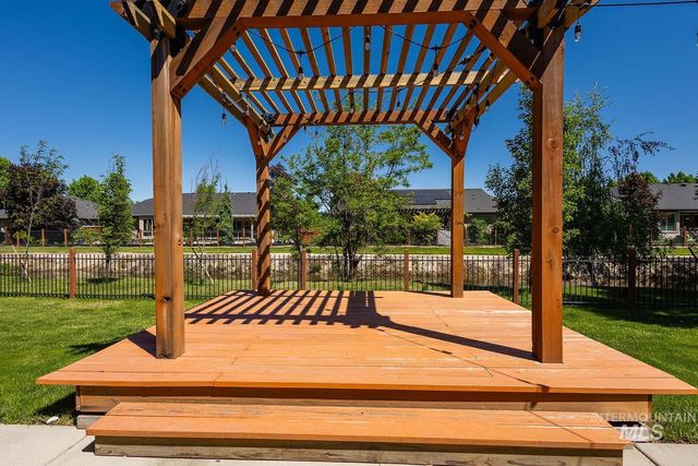 10170 W Broadford Drive, Star, ID 83669