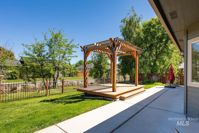 10170 W Broadford Drive, Star, ID 83669