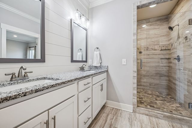 1005 Hickory Point Rd, Clarksville, TN 37043