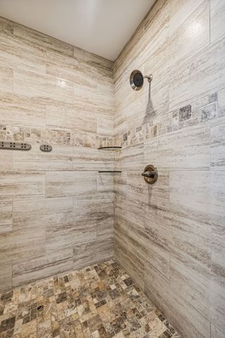 1005 Hickory Point Rd, Clarksville, TN 37043