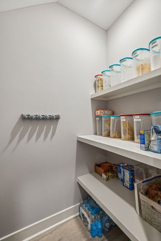 1005 Hickory Point Rd, Clarksville, TN 37043