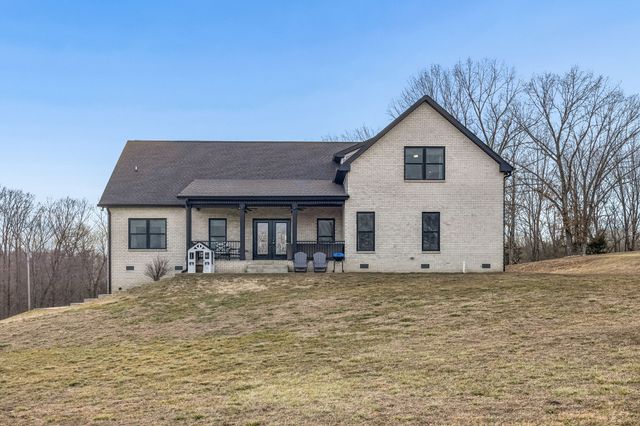 1005 Hickory Point Rd, Clarksville, TN 37043