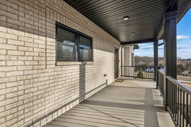 1005 Hickory Point Rd, Clarksville, TN 37043