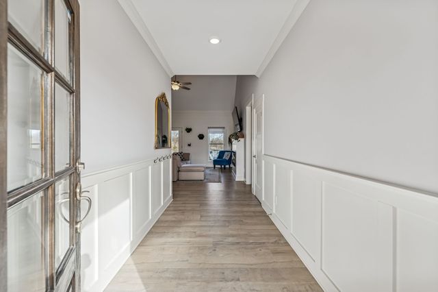 1005 Hickory Point Rd, Clarksville, TN 37043