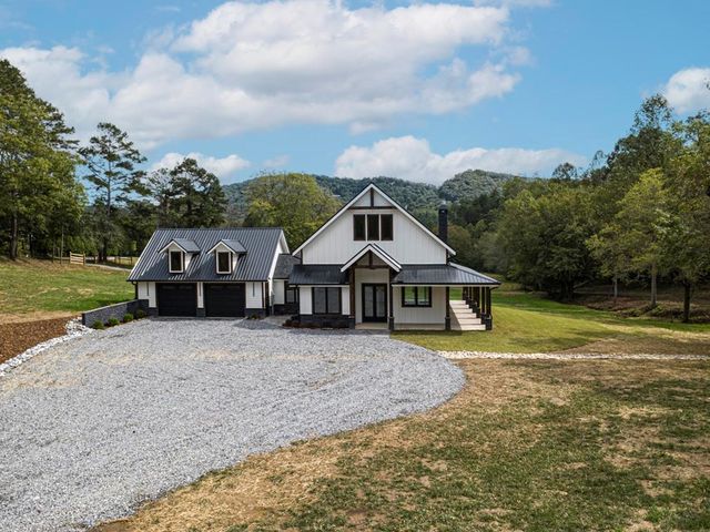86 Valley Lake Drive, Mineral Bluff, GA 30559