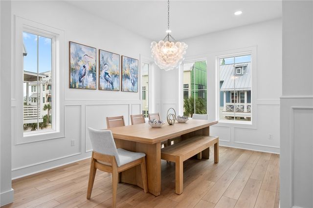 513 Sunrise Ave, Port Aransas, TX 78373