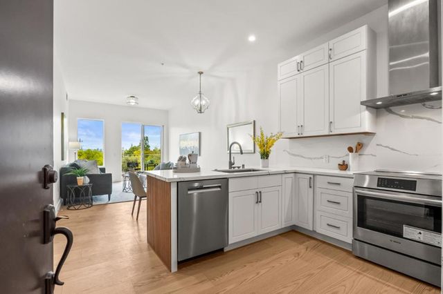 4115 El Camino Real 331, Palo Alto, CA 94306