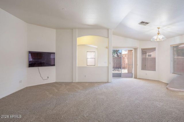 6762 W DEL MAR Lane, Peoria, AZ 85381