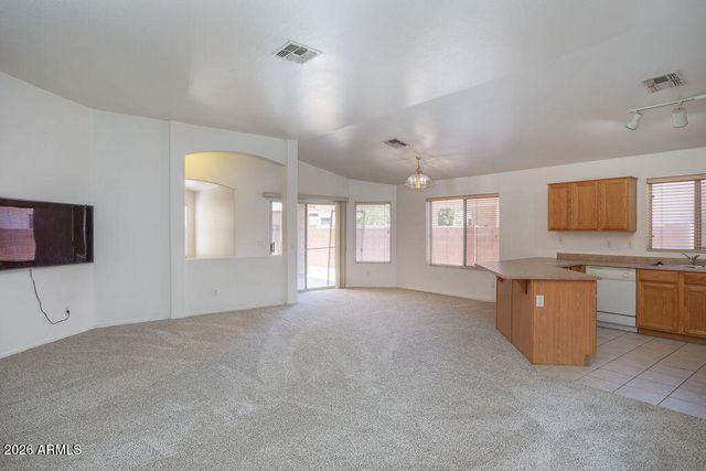 6762 W DEL MAR Lane, Peoria, AZ 85381