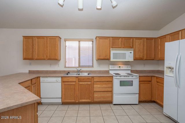 6762 W DEL MAR Lane, Peoria, AZ 85381
