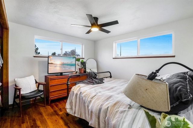 8061 NE Valley Road, Moses Lake, WA 98837