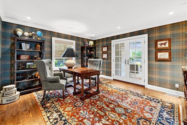 1055 W 54th Street, Kansas City, MO 64112