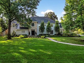 1055 W 54th Street, Kansas City, MO 64112