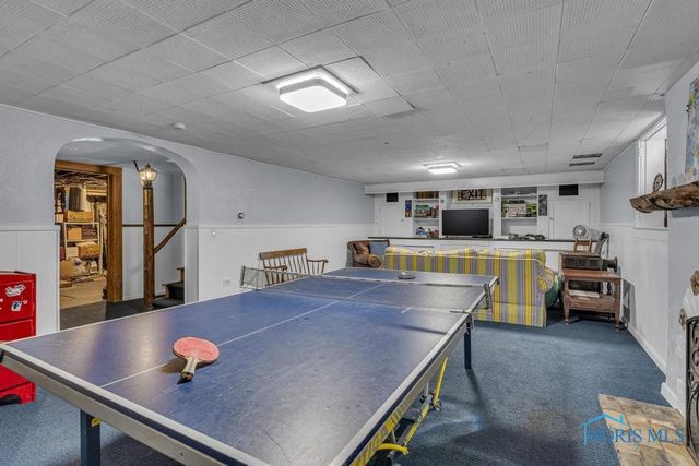 3765 Brookside Road, Ottawa Hills, OH 43606